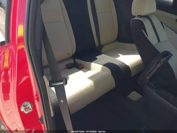 2HGFC4B02GH308008 2016 HONDA CIVIC - Image 8