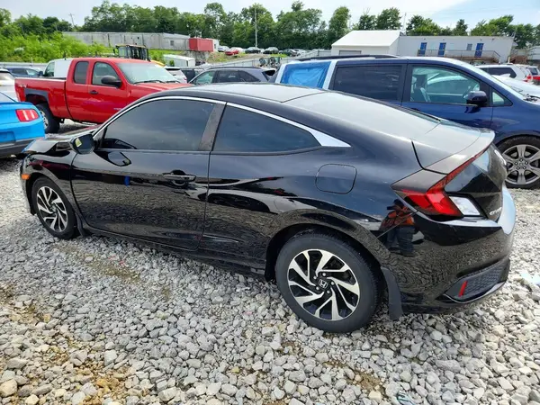 2HGFC4B02JH302216 2018 HONDA CIVIC - Image 2