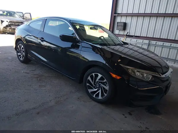 2HGFC4B02JH303916 2018 HONDA CIVIC - Image 1