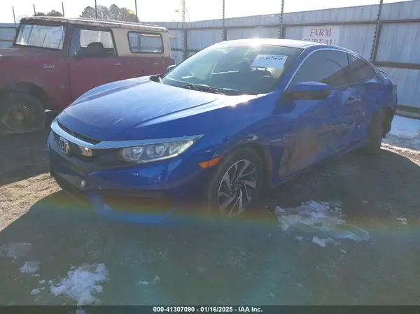 2HGFC4B03HH305748 2017 HONDA CIVIC - Image 2