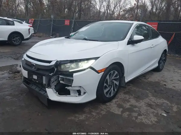 2HGFC4B03JH308798 2018 HONDA CIVIC - Image 2