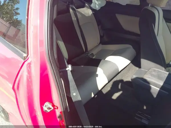 2HGFC4B04GH303005 2016 HONDA CIVIC - Image 8