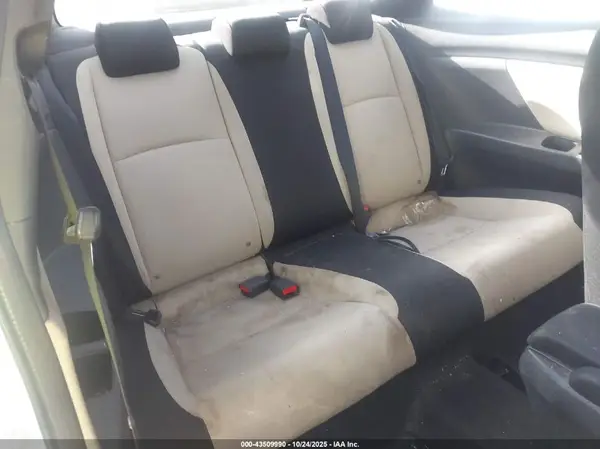 2HGFC4B04GH309418 2016 HONDA CIVIC - Image 8