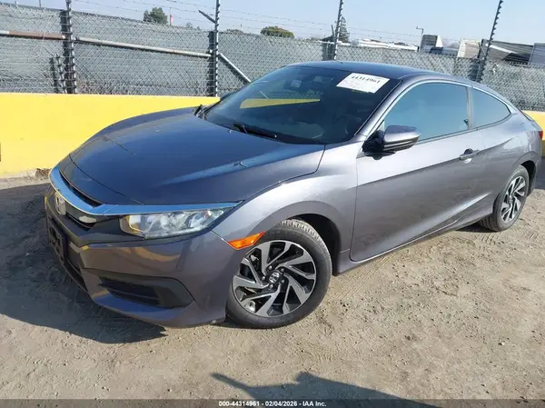 2HGFC4B04HH307055 2017 HONDA CIVIC - Image 2
