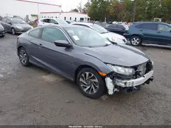 2HGFC4B04JH303075 2018 HONDA CIVIC