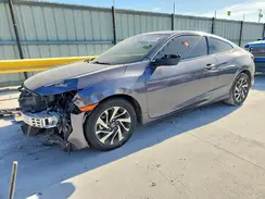 2HGFC4B05JH300900 2018 HONDA CIVIC