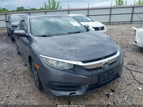 2HGFC4B05JH303733 2018 HONDA CIVIC - Image 1