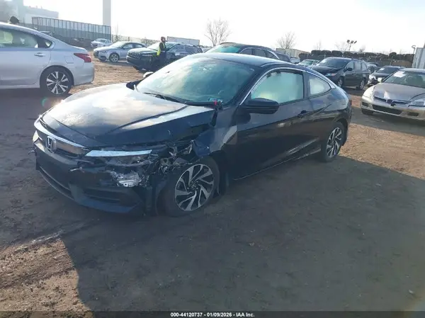 2HGFC4B05JH304140 2018 HONDA CIVIC - Image 2