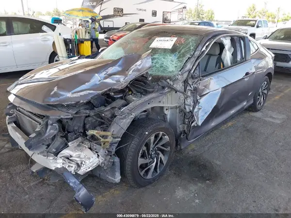 2HGFC4B05JH305613 2018 HONDA CIVIC - Image 2