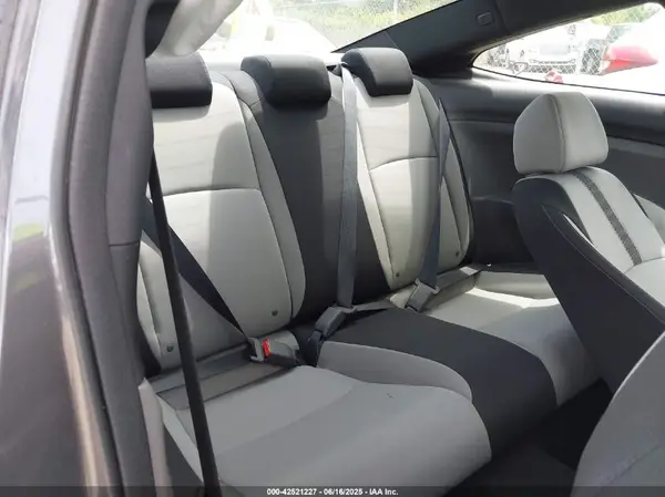 2HGFC4B05JH307412 2018 HONDA CIVIC - Image 8
