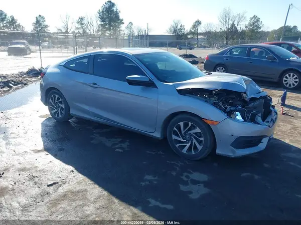 2HGFC4B07GH300180 2016 HONDA CIVIC - Image 1