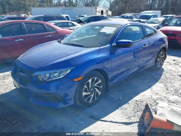 2HGFC4B07JH303975 2018 HONDA CIVIC - Image 2
