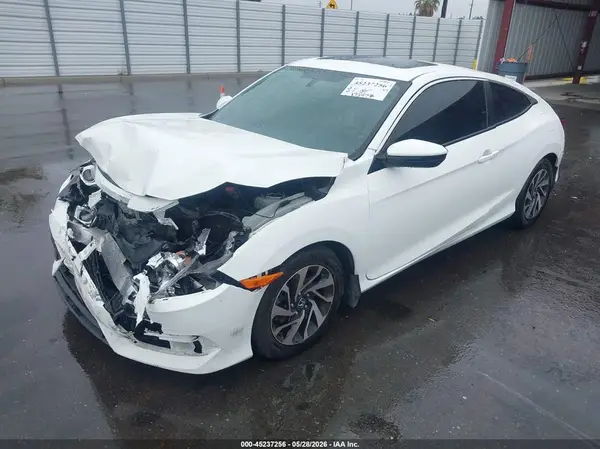 2HGFC4B08HH301744 2017 HONDA CIVIC - Image 2