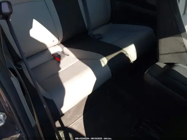 2HGFC4B08HH304109 2017 HONDA CIVIC - Image 8