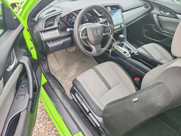 2HGFC4B08JH304293 2018 HONDA CIVIC - Image 8