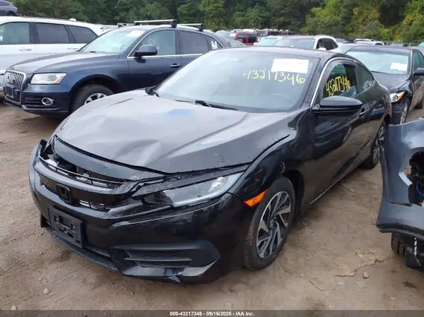 2HGFC4B08JH304925 2018 HONDA CIVIC - Image 2