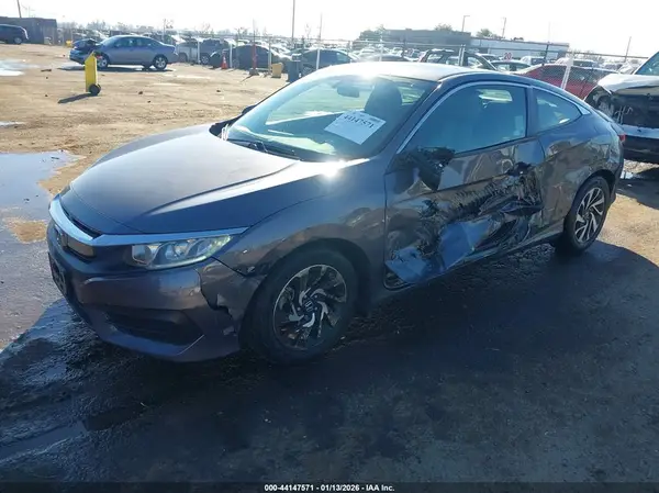 2HGFC4B09HH300814 2017 HONDA CIVIC - Image 2