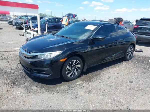 2HGFC4B09HH304037 2017 HONDA CIVIC - Image 2