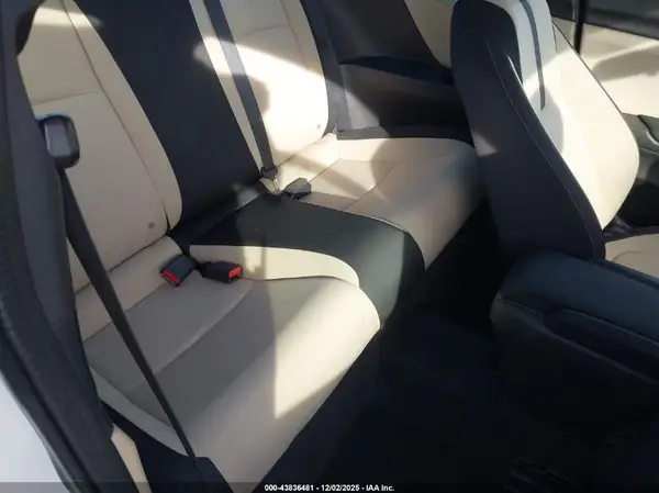 2HGFC4B09JH303587 2018 HONDA CIVIC - Image 8