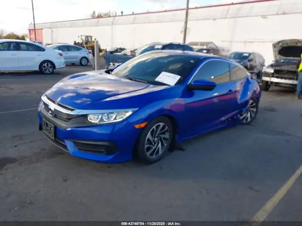 2HGFC4B09JH305551 2018 HONDA CIVIC - Image 2