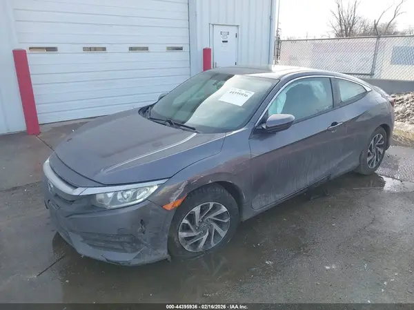 2HGFC4B09JH307297 2018 HONDA CIVIC - Image 2