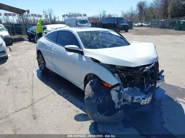 2HGFC4B0XGH303235 2016 HONDA CIVIC - Image 1