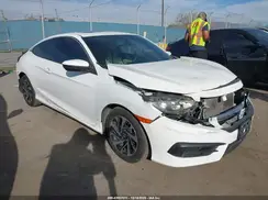 2HGFC4B0XGH303266 2016 HONDA CIVIC