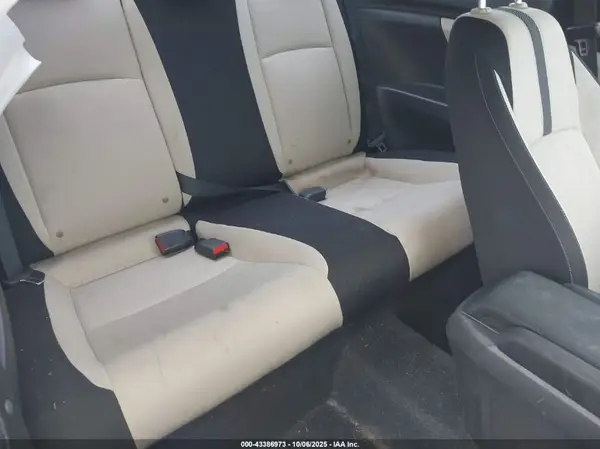 2HGFC4B0XHH302426 2017 HONDA CIVIC - Image 8