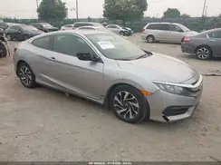 2HGFC4B0XHH302703 2017 HONDA CIVIC