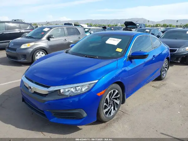 2HGFC4B0XHH305780 2017 HONDA CIVIC - Image 2