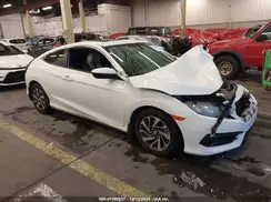 2HGFC4B0XJH303209 2018 HONDA CIVIC
