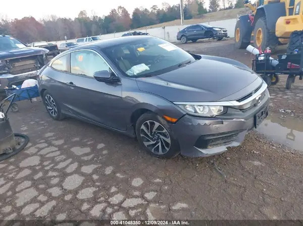 2HGFC4B50JH305367 2018 HONDA CIVIC - Image 1