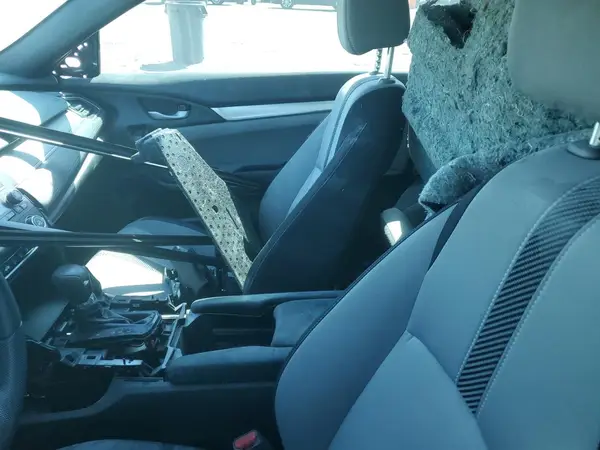 2HGFC4B55HH305892 2017 HONDA CIVIC - Image 8
