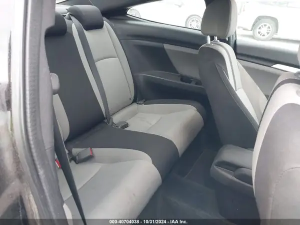 2HGFC4B55JH304053 2018 HONDA CIVIC - Image 8