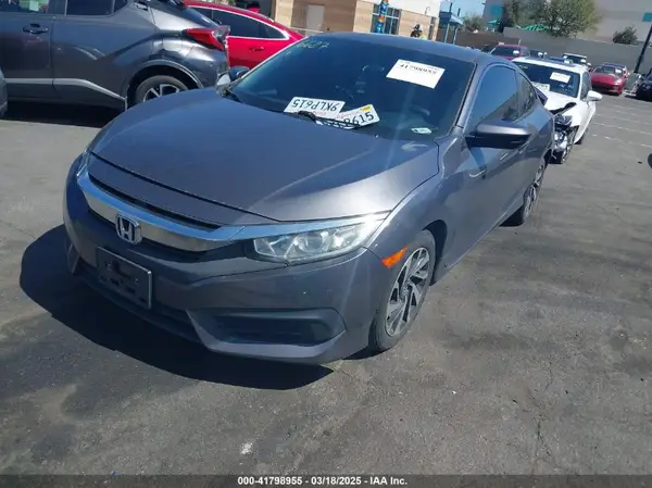 2HGFC4B55JH306627 2018 HONDA CIVIC - Image 2