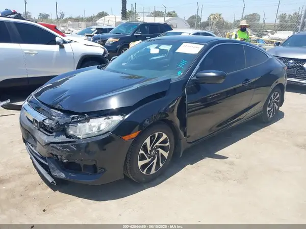 2HGFC4B56GH311053 2016 HONDA CIVIC - Image 2