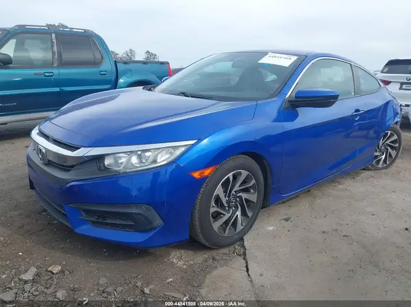 2HGFC4B57HH302038 2017 HONDA CIVIC - Image 2