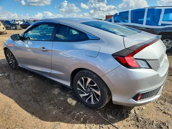 2HGFC4B57HH307806 2017 HONDA CIVIC - Image 2