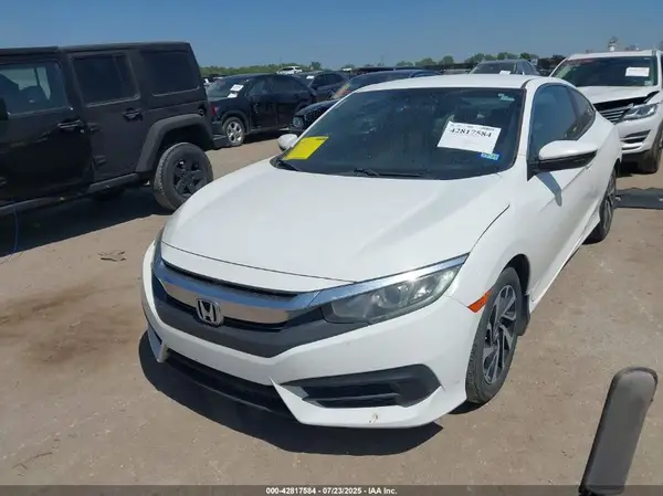 2HGFC4B58GH305707 2016 HONDA CIVIC - Image 2