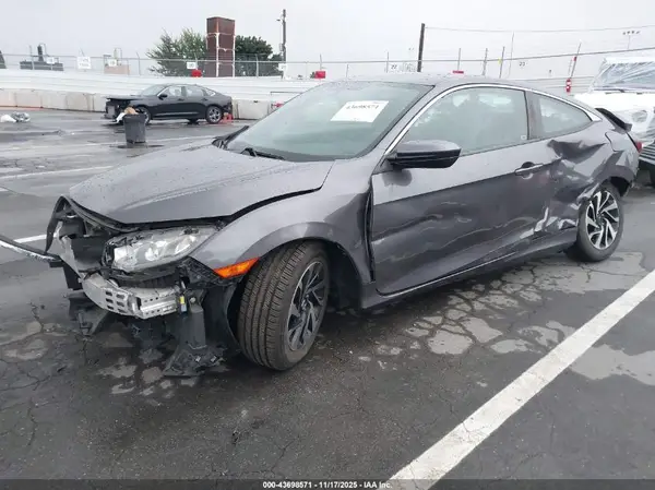 2HGFC4B58HH310584 2017 HONDA CIVIC - Image 2