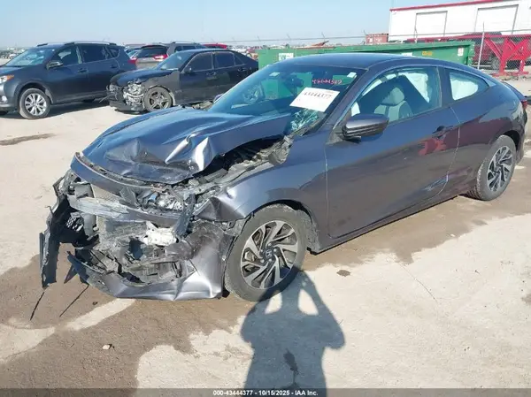 2HGFC4B58JH300613 2018 HONDA CIVIC - Image 2