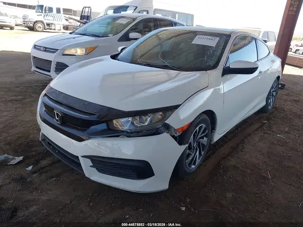 2HGFC4B58JH304600 2018 HONDA CIVIC - Image 2