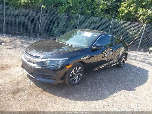 2HGFC4B58JH307898 2018 HONDA CIVIC - Image 2