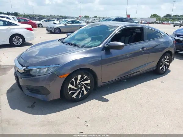 2HGFC4B5XJH307675 2018 HONDA CIVIC - Image 2