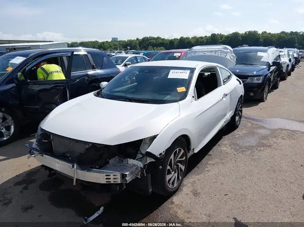 2HGFC4B63KH306703 2019 HONDA CIVIC - Image 2