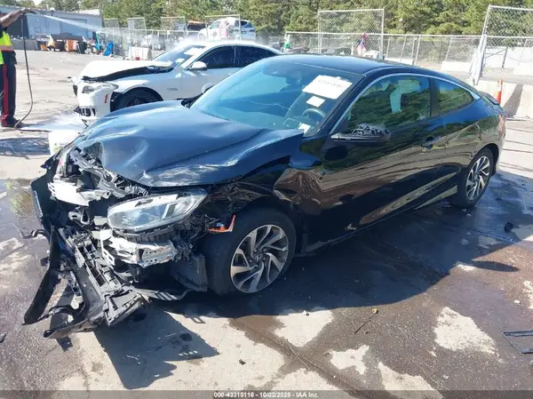 2HGFC4B63LH300126 2020 HONDA CIVIC - Image 2