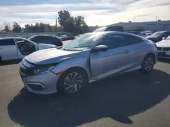 2HGFC4B66KH305268 2019 HONDA CIVIC