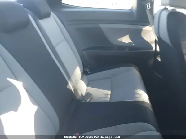 2HGFC4B67JH400288 2018 HONDA CIVIC - Image 8