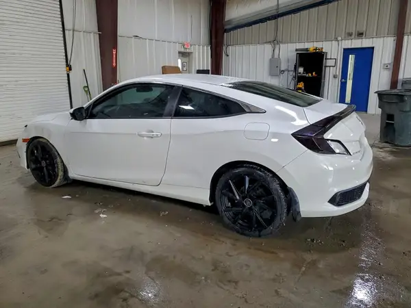 2HGFC4B82KH302417 2019 HONDA CIVIC - Image 2