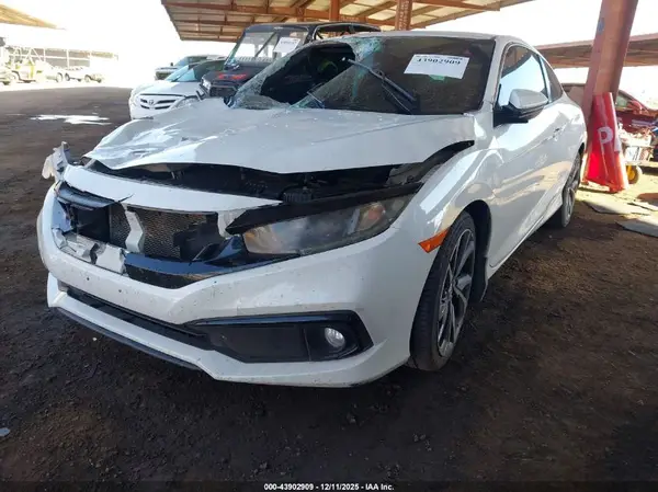 2HGFC4B82KH305236 2019 HONDA CIVIC - Image 2